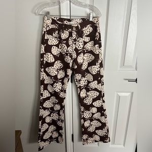 Strawberry 🍓 Jeans (90’s bootcut), Size 26, Brown/White, Urban Outfitters